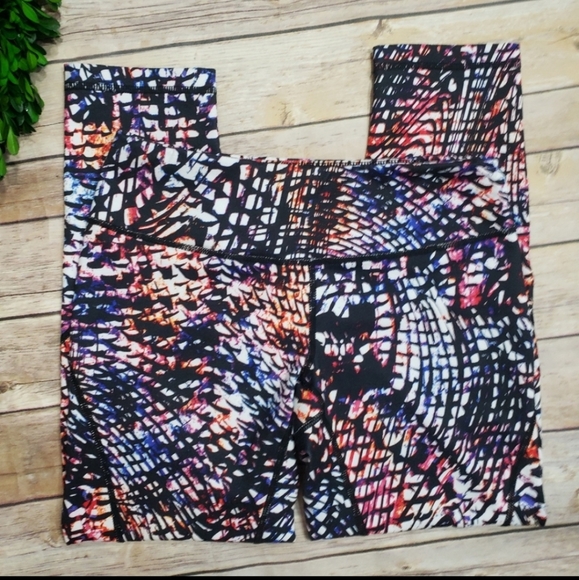 Zella Multicolored Cropped Active Leggings Size XS - Picture 3 of 9